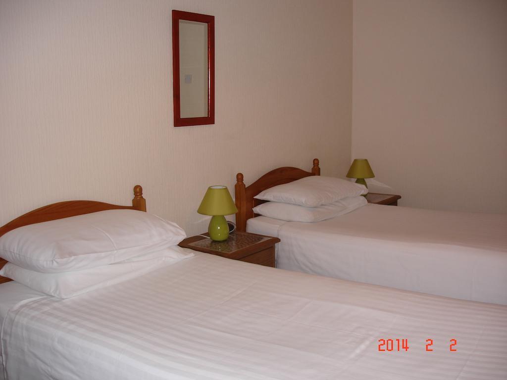 Beachmount Holiday Apartments Rhôs-on-Sea Rum bild